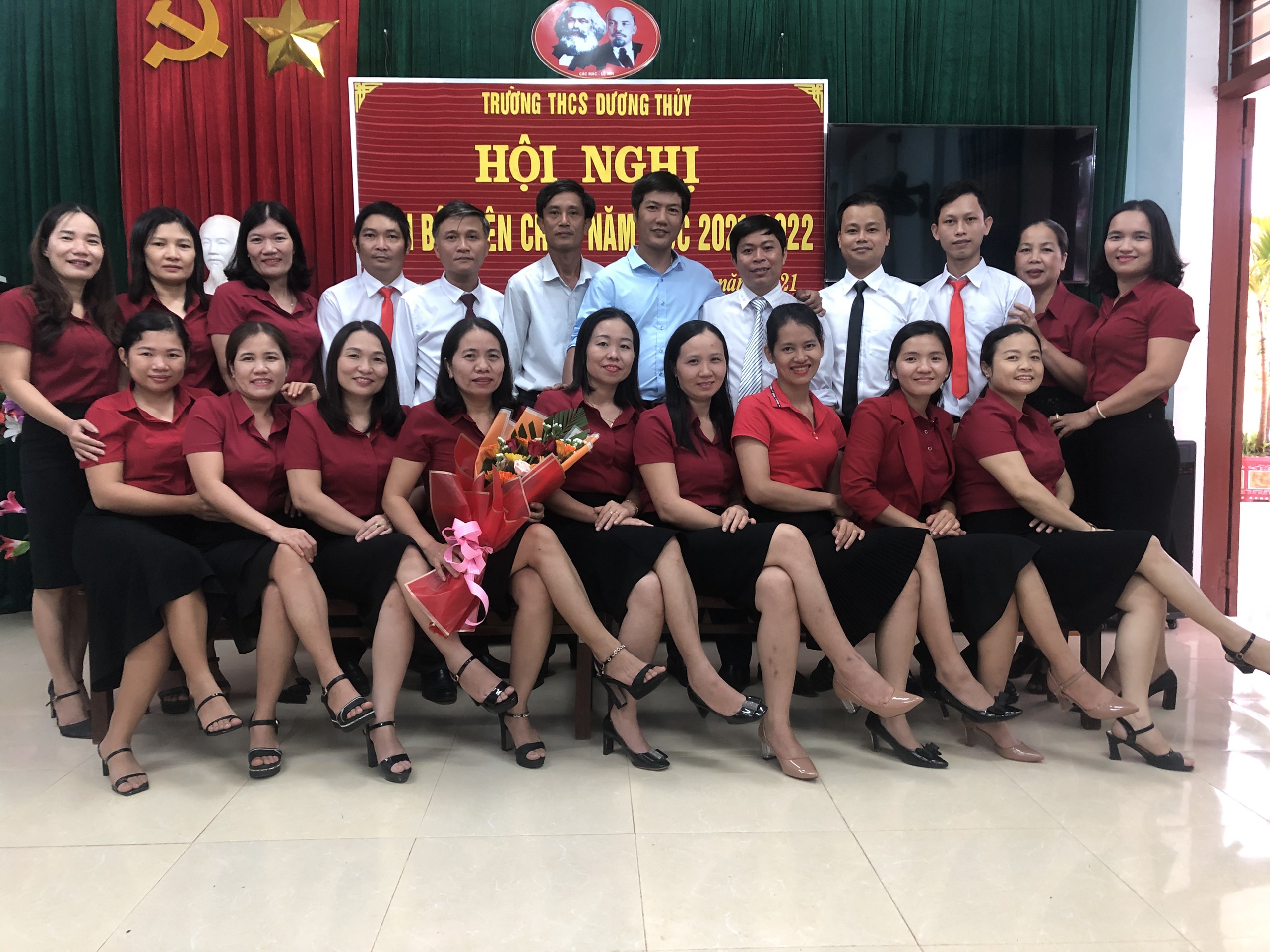 anh HN2021-22.jpg